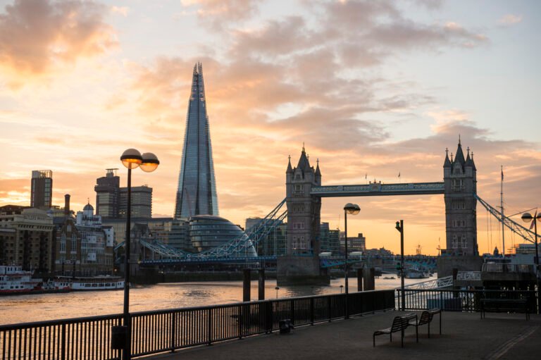 Tower Bridge, The Shard, Sunset | Travels with Hursty | A Travel Vlog